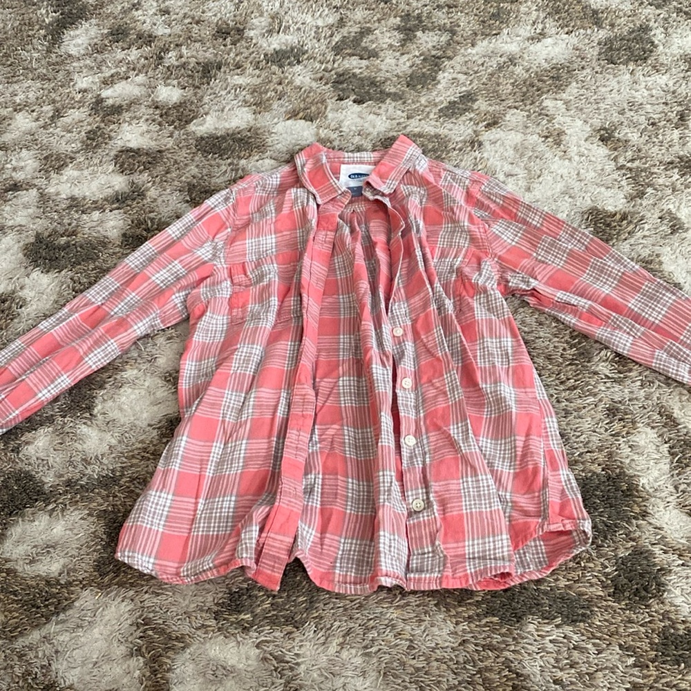 Old Navy coral flannel. Size: Womens medium